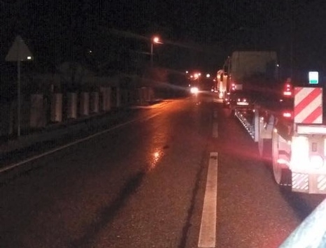 Біля Львова зійшов з рейок товарний потяг; заблоковано відрізок автотраси Київ-Чоп Біля Львова зійшов з рейок товарний потяг; заблоковано відрізок автотраси Київ-Чоп