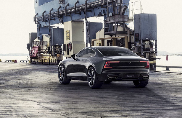 Омич принял решение обменять 89-летний раритетный Dodge на современный вседорожный автомобиль