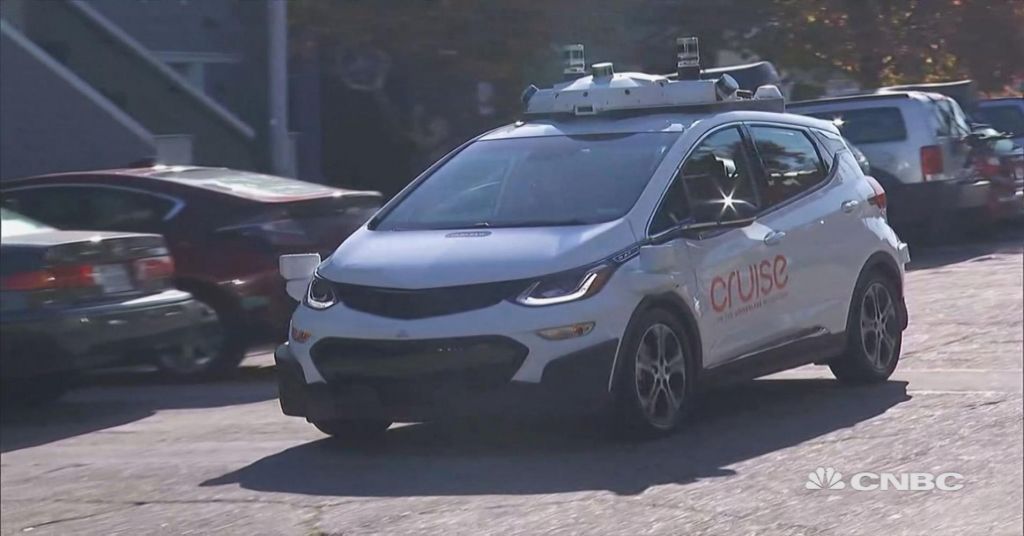 General Motors показала, як виглядатиме автомобіль без керма і педалей