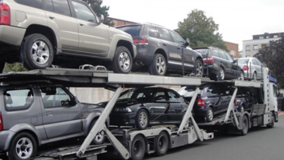Импорт легковых авто в государство Украину за полгода увеличился практически вдвое Импорт легковых авто в государство Украину за полгода увеличился практически вдвое