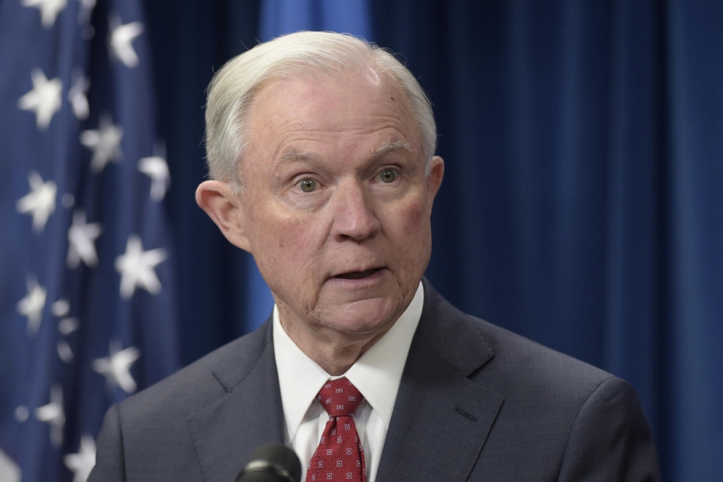 Fellow Republicans press Donald Trump about Comey tapes