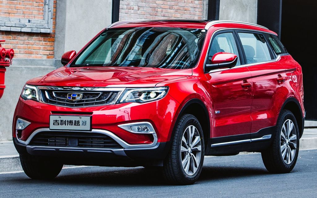 Улучшенный Geely Atlas замечен на предпродажных тестах Улучшенный Geely Atlas замечен на предпродажных тестах