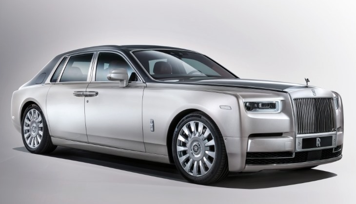 Rolls-Royce Авилон первым в России показал новый Phantom VIII