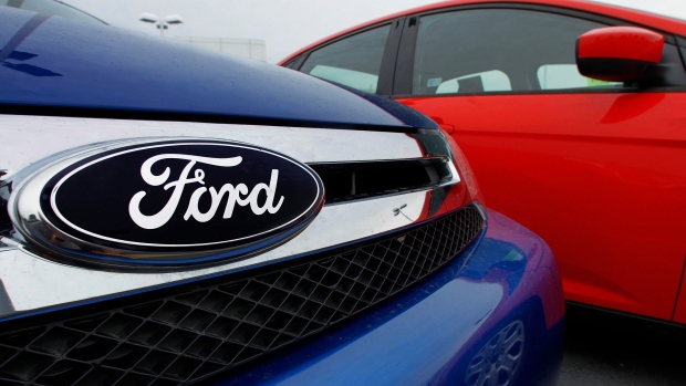 Ford CEO Mark Fields to be replaced by Jim Hackett Ford CEO Mark Fields to be replaced by Jim Hackett
