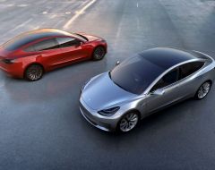 Tesla відмовилася від найдешевшої Model S