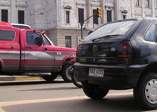 Подвійне прискорення. Імпорт легкових автомобілів б’є рекорди