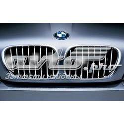 Пластик під лобове скло 51137124824 BMW