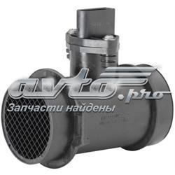 Датчик потоку (витрати) повітря, витратомір MAF - (Mass Airflow) 8ET009149061 HELLA