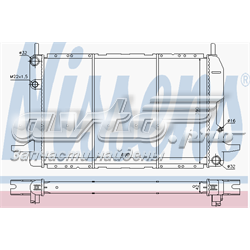 Радіатор двигуна 62213 NISSENS