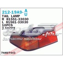 8156133030 Toyota Стекло фонаря заднего внешнего левого