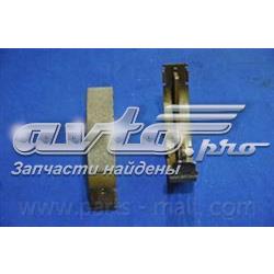 PLA028 Parts-Mall Тормозные колодки ручника