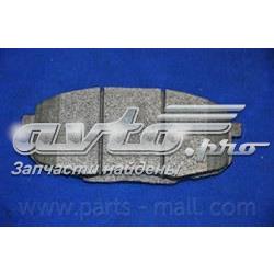 Передние тормозные колодки PKB035 Parts-Mall