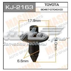 Купить 8434943000 Chrysler Пистон крепления обшивки двери