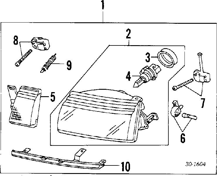 Фара левая внутренняя на Nissan Sunny II 