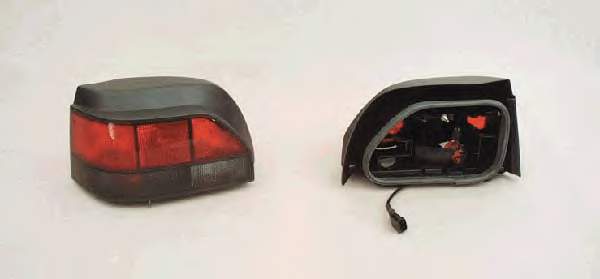 7701205800 Renault (RVI) фонарь задний левый