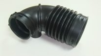 Патрубок воздушный, выход воздушного фильтра Mazda KF0113220A цена, от 82.47 USD