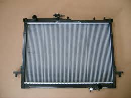 Радиатор охлаждения двигателя на Great Wall Safe  