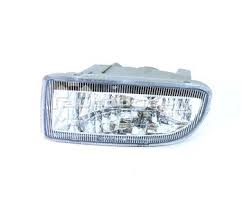 Luzes de nevoeiro esquerdas para Toyota Land Cruiser (J10)