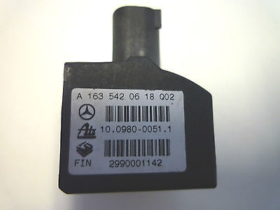 A1635420618 Mercedes датчик поперечного ускорения (esp)