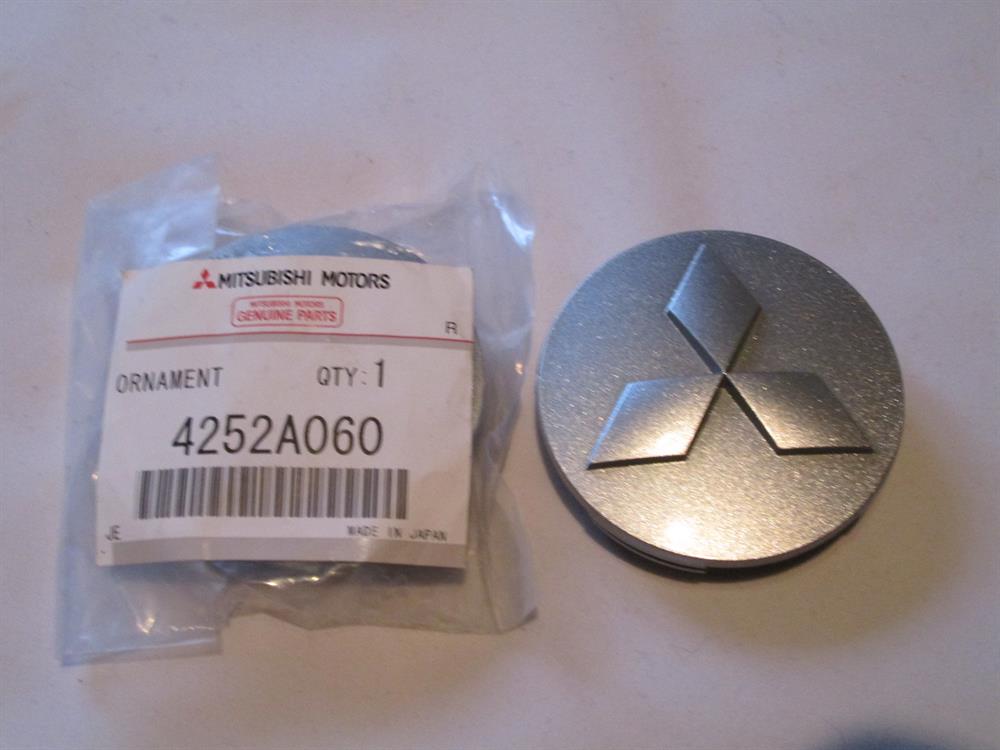 Колпак колесного диска на Mitsubishi Lancer X SPORTBACK 