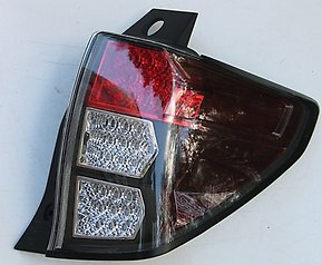 Lanterna traseira direita para Subaru Forester (S12, SH)