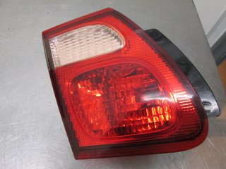265555M51A Nissan lanterna traseira esquerda interna