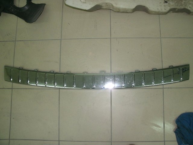 KSP01488 KSP placa sobreposta do pára-choque traseiro superior de proteção (degrau-grampo dobrável)