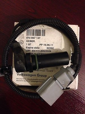 070957147 VAG sensor de posição (de revoluções de cambota)