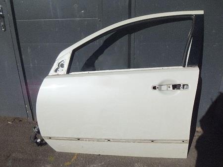 Передняя левая дверь Митсубиси Галант 9 (Mitsubishi Galant)