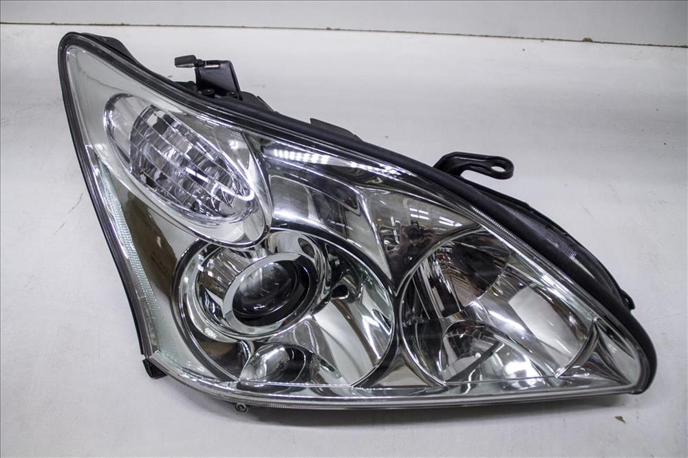 Luz direita para Lexus RX (U3_)