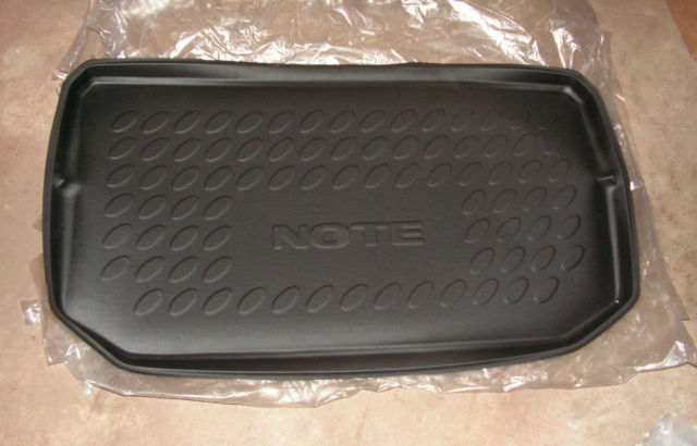 Коврик багажного отсека на Nissan Note E11