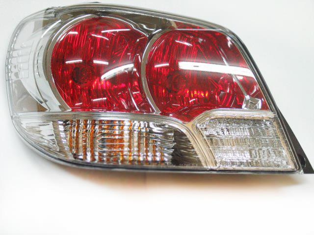 MN126547 Chrysler фонарь задний левый