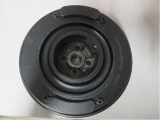 062105253 VAG polia de cambota