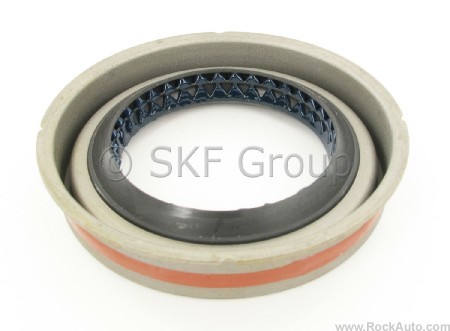 17001 SKF Сальник полуоси заднего моста