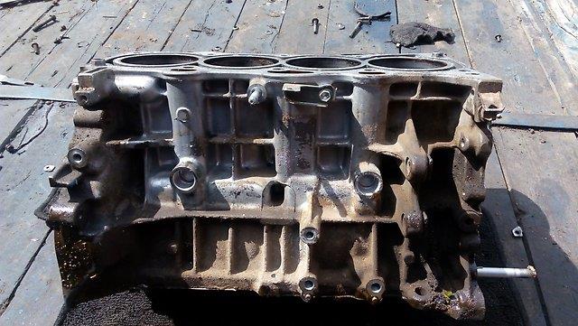 1141029345 Toyota bloco de cilindros de motor