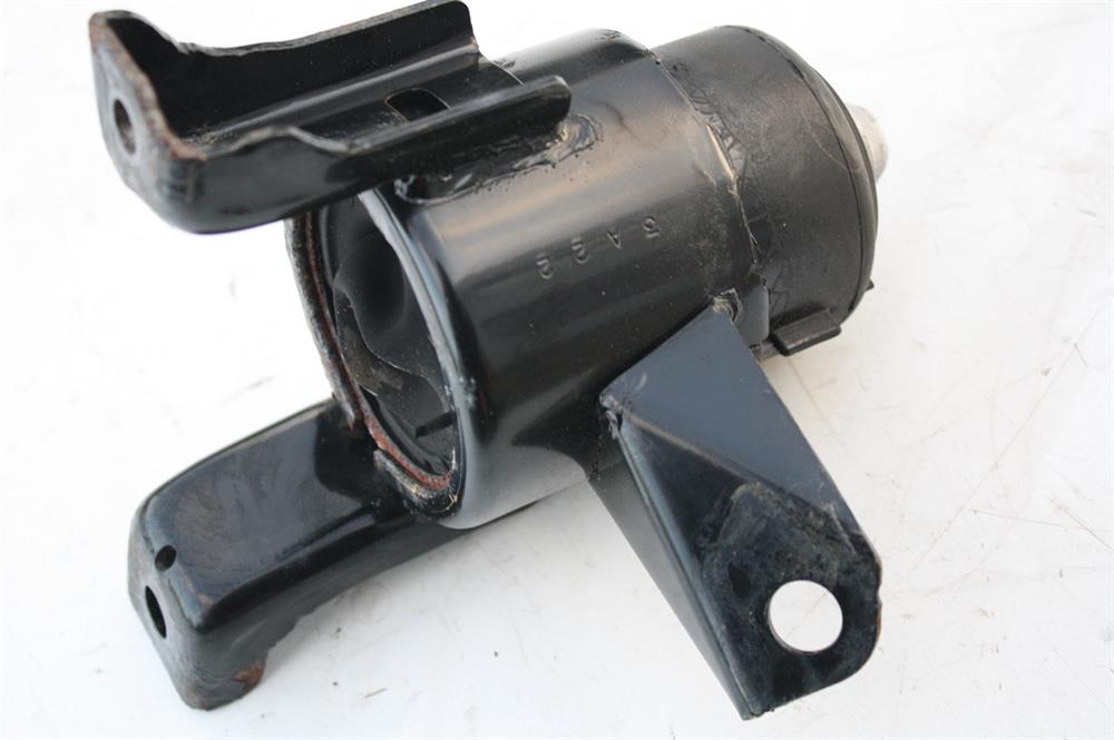 STGJ6F39060F SAT coxim (suporte direito de motor)