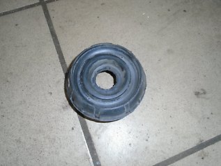 G26A281B0 Mazda Буфер амортизатора заднего