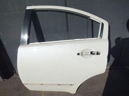 Задняя левая дверь Митсубиси Галант 9 (Mitsubishi Galant)