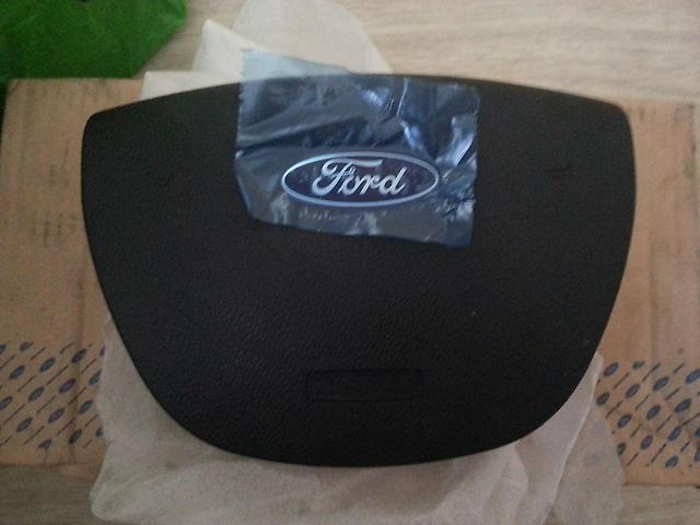 Подушка безопасности (AIRBAG) водительская на Ford Focus II 