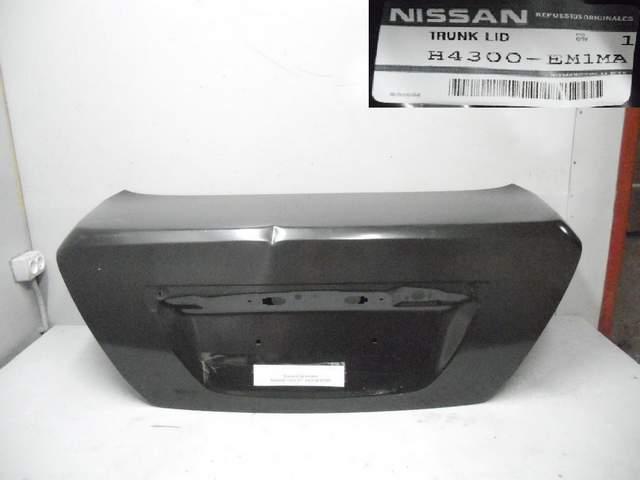 Крышка багажника на Nissan Tiida SC11X