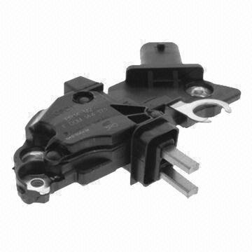 F00M144171 Bosch relê-regulador do gerador (relê de carregamento)