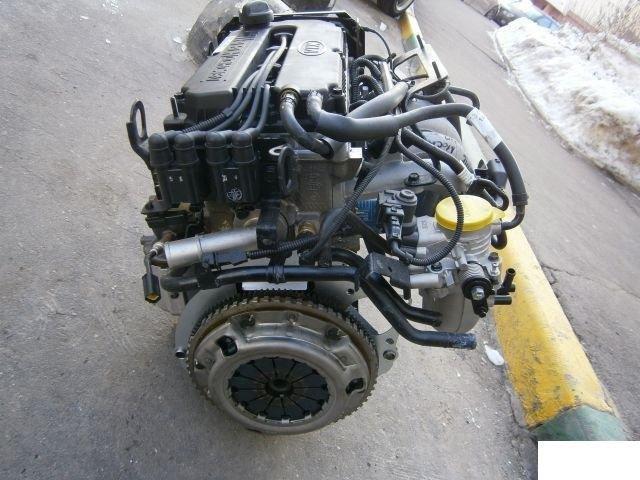 K0AB502100 Hyundai/Kia motor montado