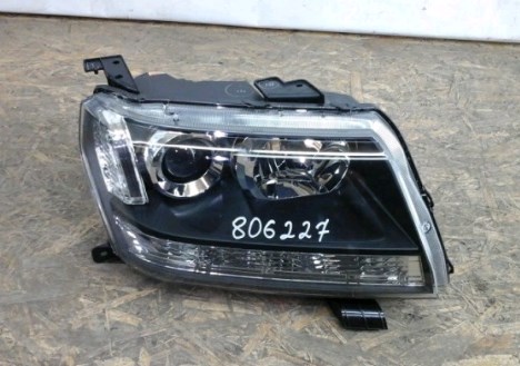 3512065JB2000 Suzuki luz direita