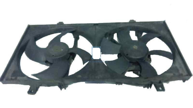 Motor esquerdo de ventilador do sistema de esfriamento para Nissan Almera (N16)