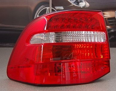 95563148711 Porsche Задний левый стоп