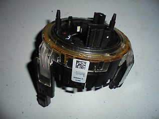 B5567CF42E Nissan кольцо airbag контактное, шлейф руля