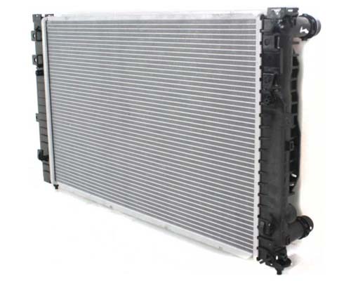 Радиатор охлаждения, АКПП/КПП на Nissan Navara D40M