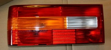 Lanterna traseira esquerda 9126881 Volvo