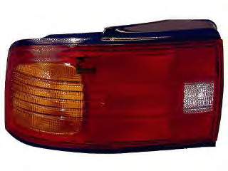 Lanterna traseira esquerda 8FBF51160 Mazda