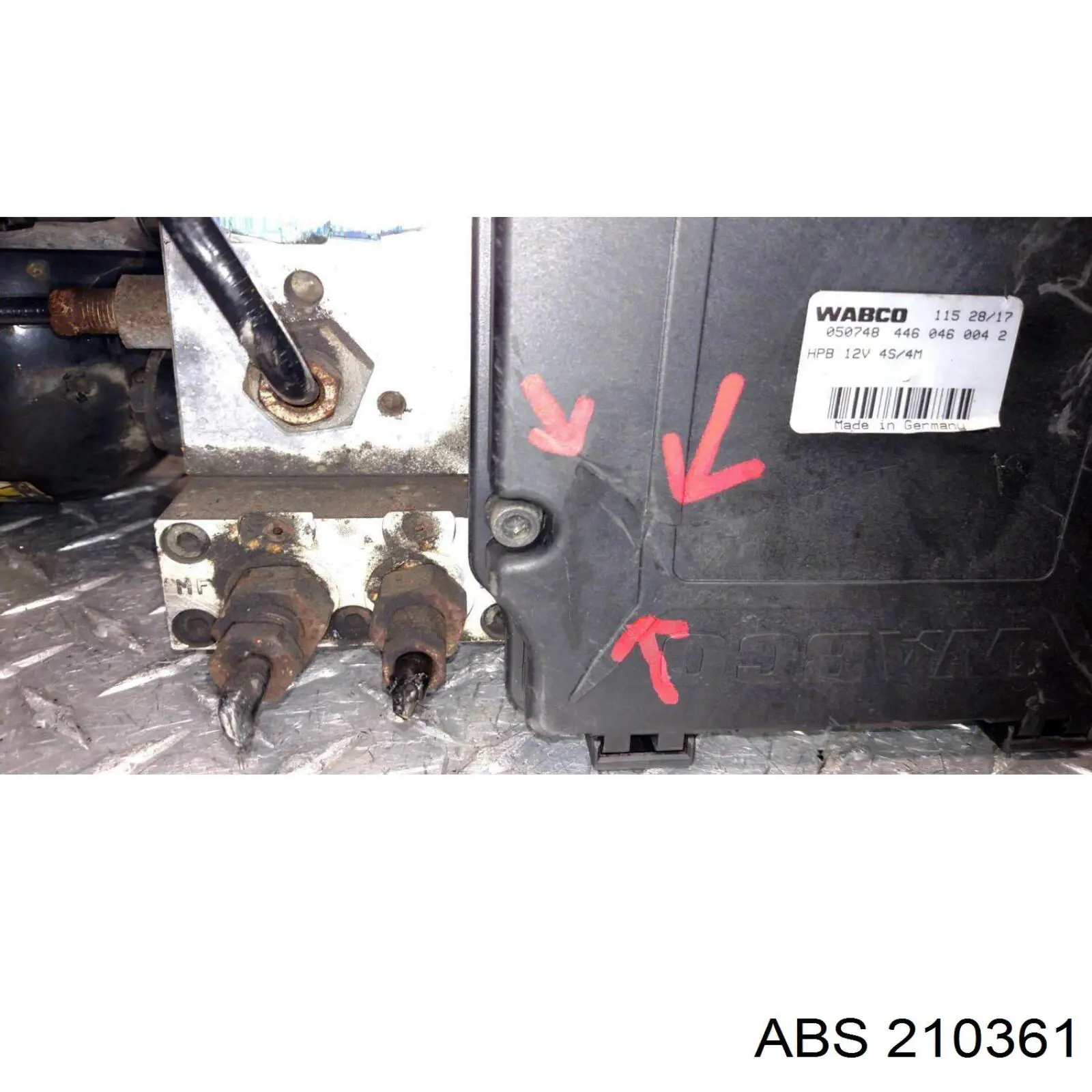 Рычаг передней подвески верхний, левый ABS 210361